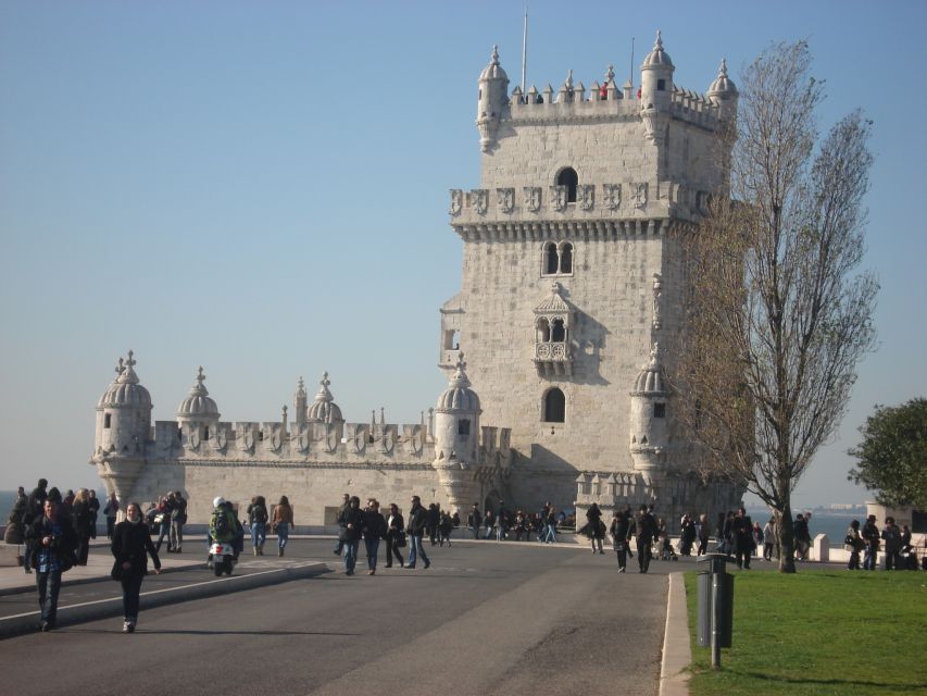Lisbon: Full-Day Private and Guided City Tour - Key Points
