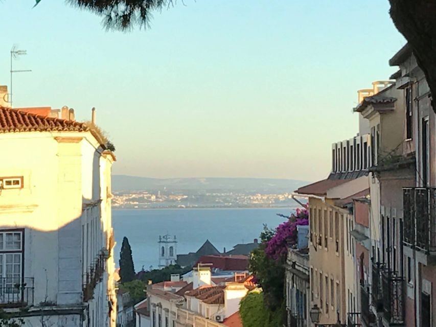 Lisbon: Private Guided Electric Tuk Tuk Tour With Tastings - Key Points