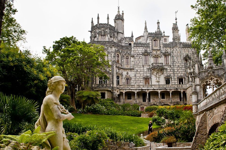 Lisbon, Sintra and Cascais: Full-Day Private Tour - Key Points