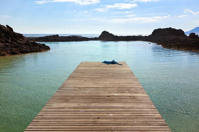 Lobos Island - the Dolphin Route - Key Points