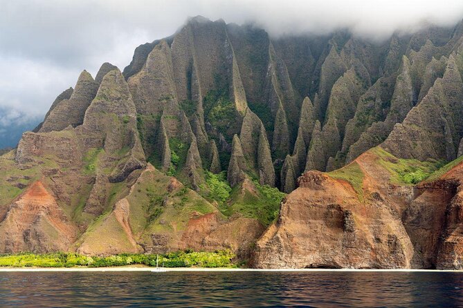 LUCKY LADY - Deluxe Na Pali Sunset Snorkel Tour - Just The Basics