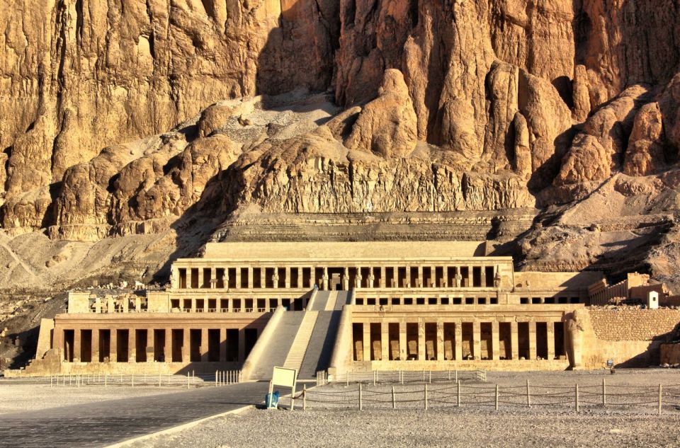 Luxor: Landmarks Private Tour With a Hot Air Balloon Ride, - Key Points