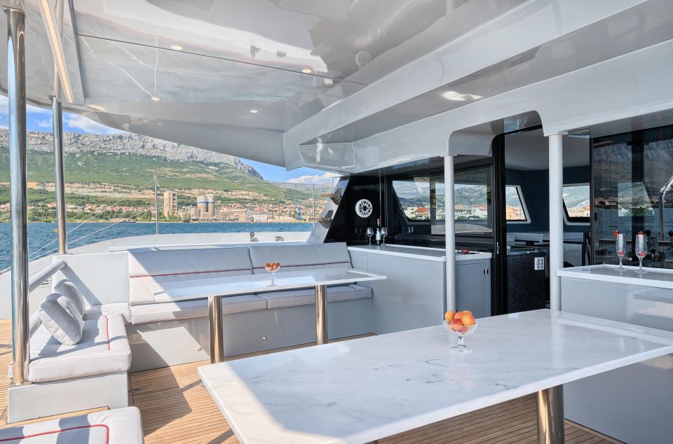 Luxury Catamaran Sailing Tour With Tasting Madeira Wine - Key Points