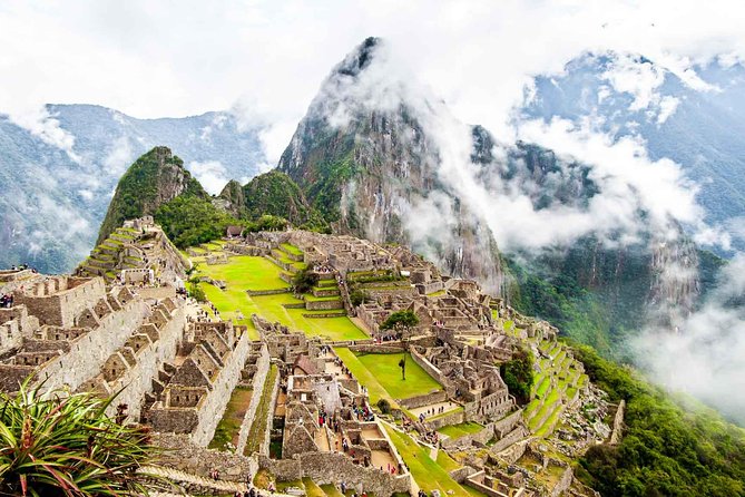 Machu Picchu By Train (2 Days) - Tour Itinerary