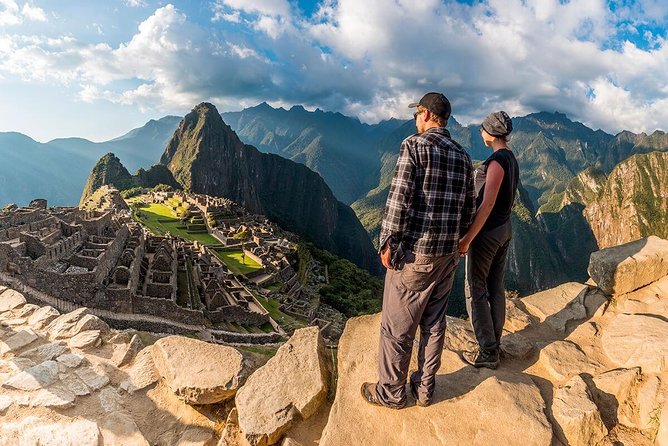 Machu Picchu Private Guided Tour From Aguas Calientes - Tour Highlights