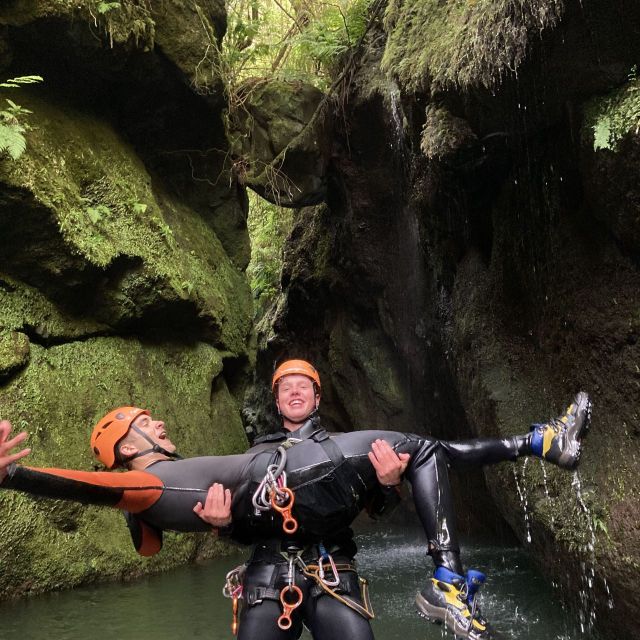 Madeira: "Lokoloko" Canyoning Level 1 - Key Points