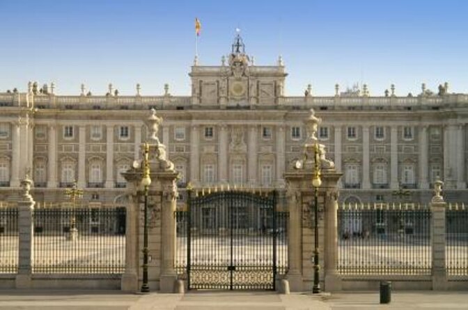 Madrid Historical Walking Tour With Food Tasting and Dinner - Just The Basics