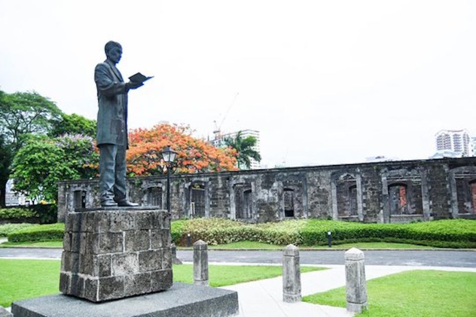 Manila: Filipino Historic Walking Tour in Intramuros - Key Points