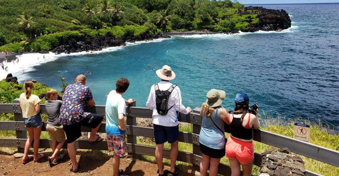 Maui: Road to Hana Adventure With Breakfast & Lunch - Key Points