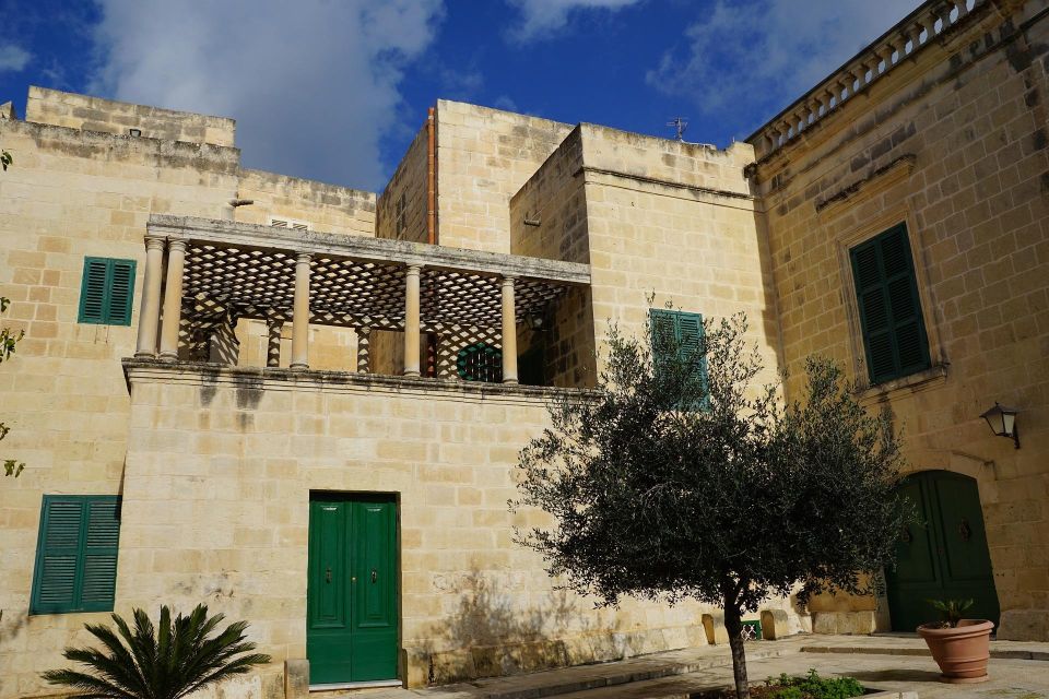 Mdina: Echoes of the Silent City A Walking Guided Tour - Just The Basics