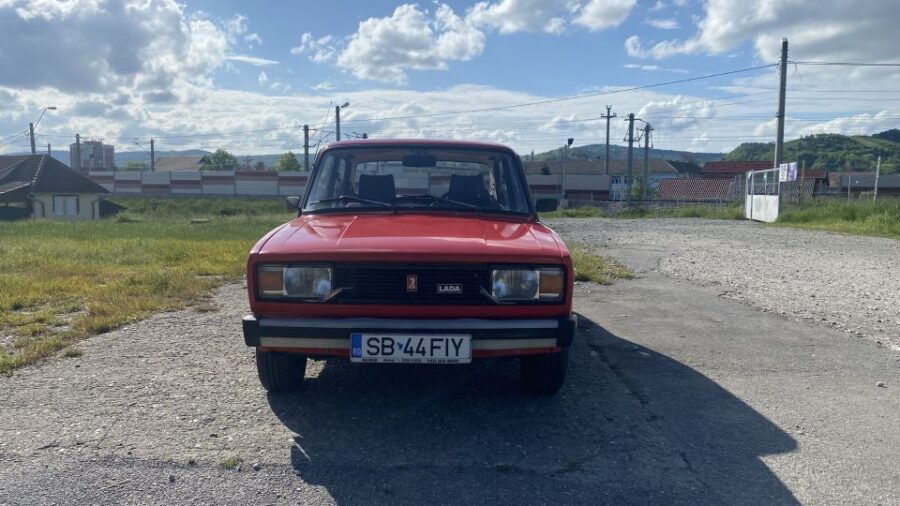 Medias: Private Tour in Vintage Car With Fortified Churches