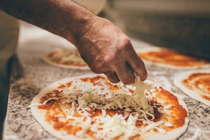 Milan Pizza Making Experience (Mar ) - Key Points