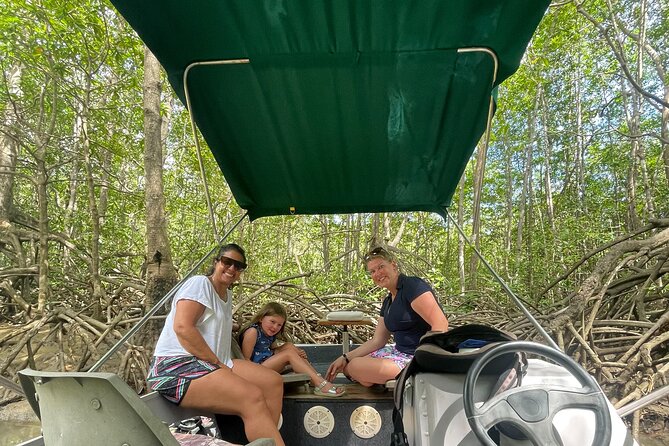 Monkey Mangrove Boat in Quepos, Costa Rica - Key Points