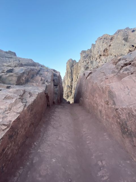 Mount Sinai Hiking Trip - Key Points
