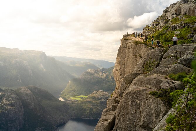 Mountains, Fjords and City: 3-Day All Inclusive-Guided Tour - Tour Overview