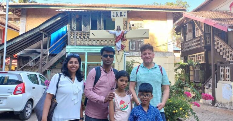 Mumbai: 2-Hour Guided Bandra Walking Tour