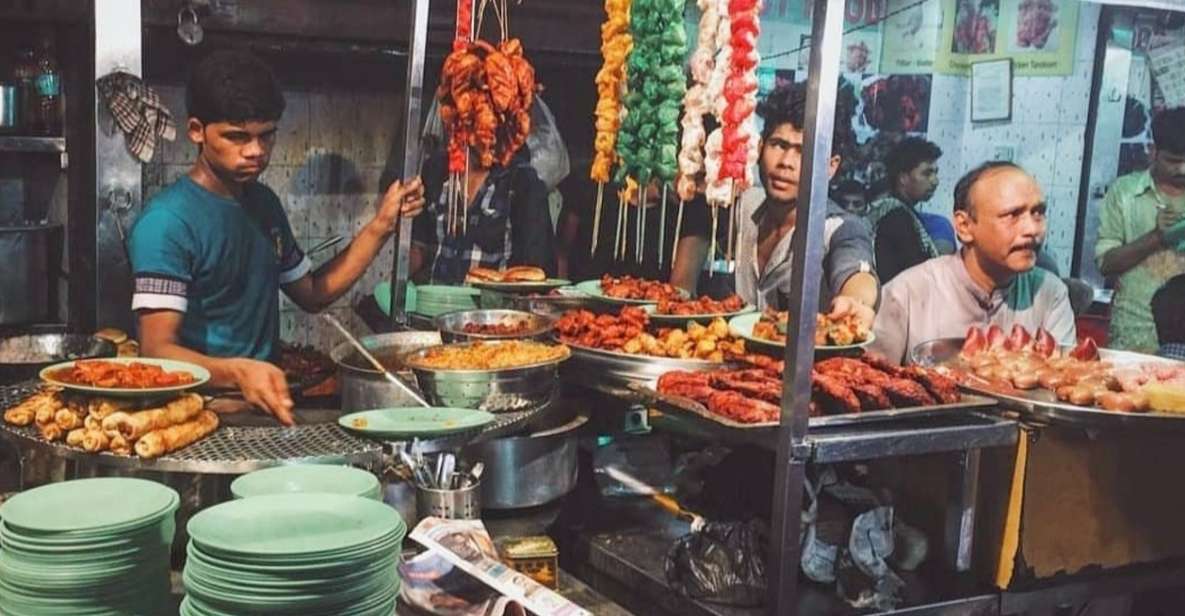Mumbai: Evening Local Street Food Tour With Sightseeing - Key Points