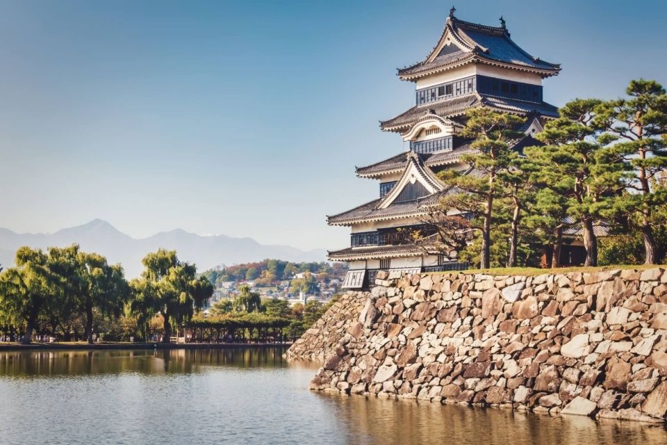 Nagano/Matsumoto: Matsumoto Castle and Narai-juku Day Trip - Just The Basics