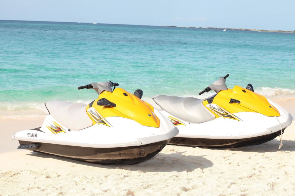 Nassau: Jet Ski Ride, Parasailing & Banana Boat Tour - Just The Basics