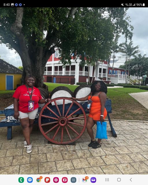 Nassau,Bahamas: Electric Bus Tour,Local Food & Drink Samples