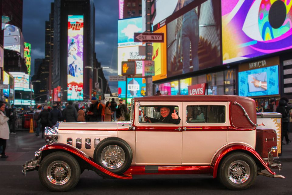 NYC: Vintage Car Midtown Manhattan Tour - Key Points