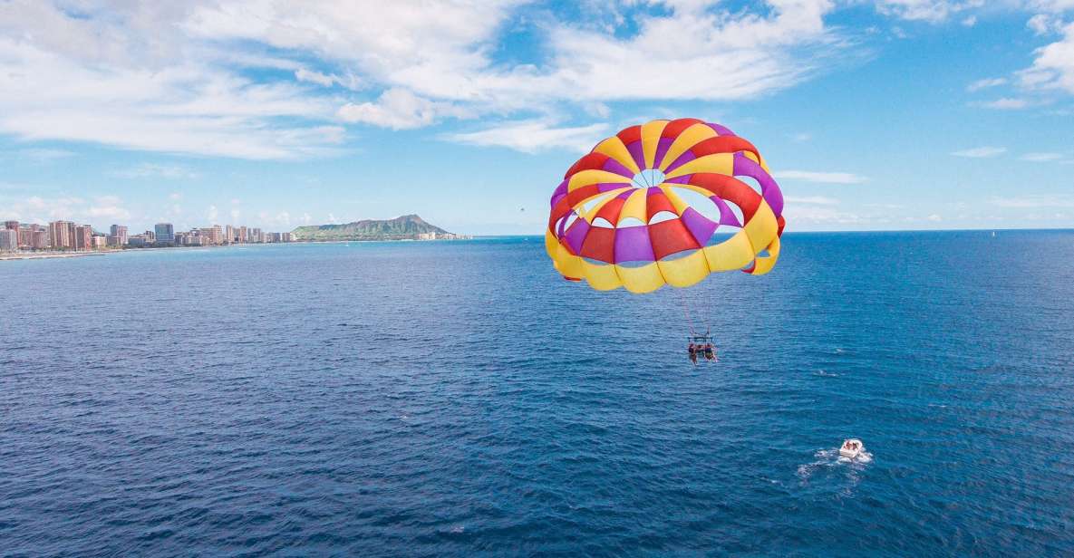 Oahu: Diamond Head Sunrise and Parasailing Tour - Key Points