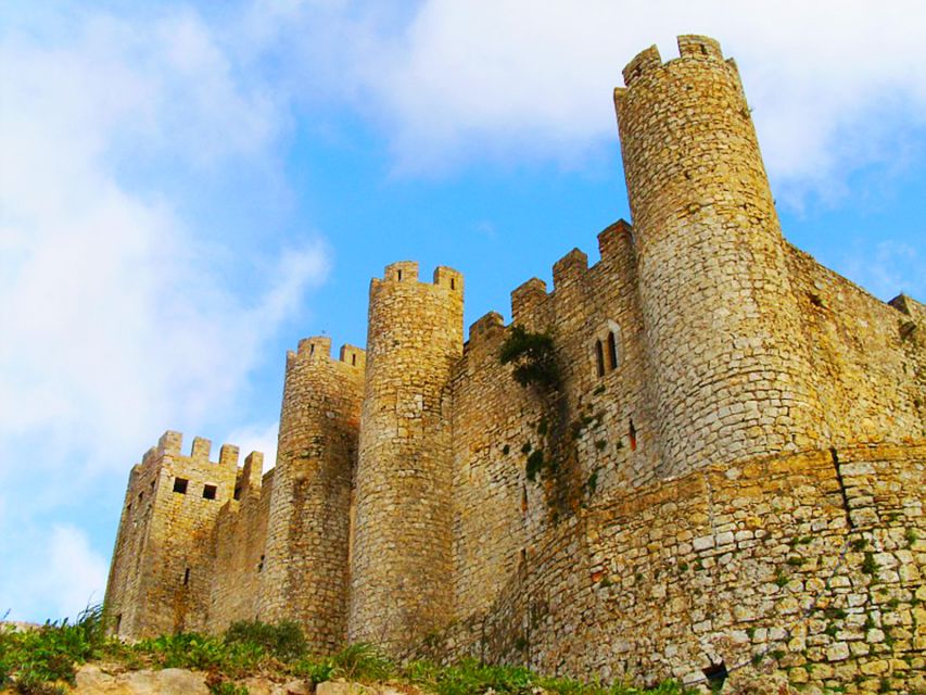 Óbidos, Nazaré & Alcobaça: Private Trip by Car - Key Points