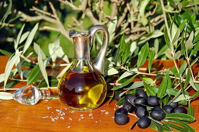Olive Oil Tasting at the Mykonian Farm - Key Points