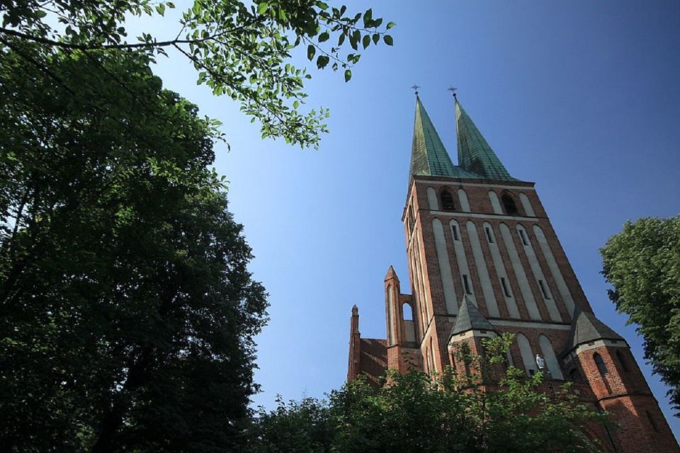 Olsztyn Old Town Highlights Private Walking Tour - Key Points