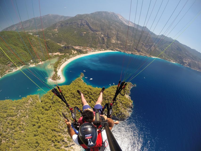 Oludeniz: Tandem 30-Minute Paragliding Flight - Key Points