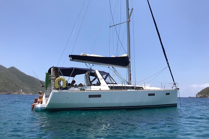 One Amazing Day in a Private Recent Sailing Boat in the Tayrona Park. the Best Sail Trip From Santa - Sailing Experience Overview