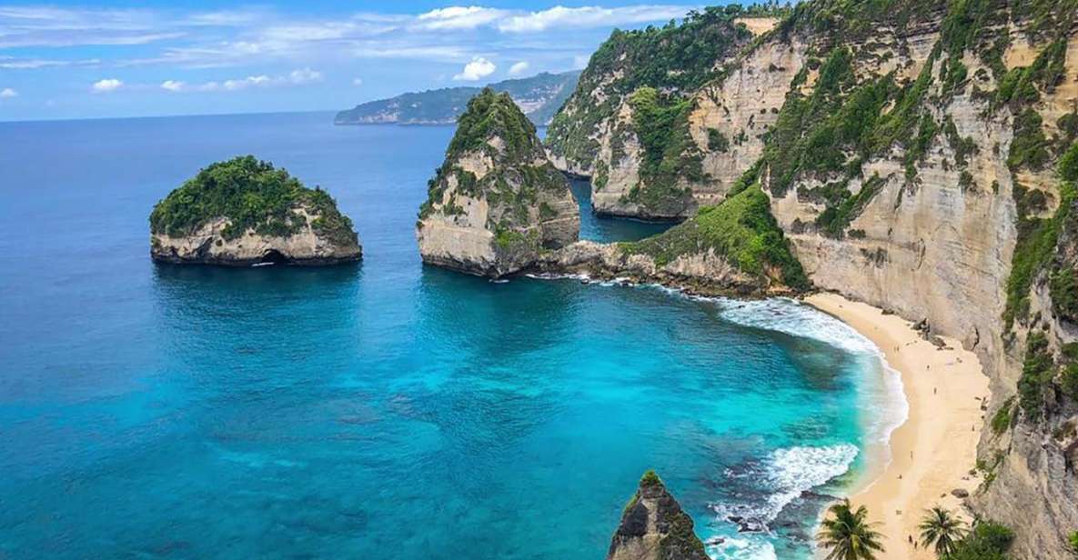 One Day Nusa Penida Island West & East - Key Points