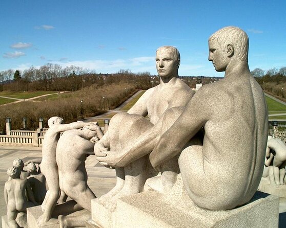 Oslo Shore Excursion: Panorama Tour With Vigeland Sculpture Park & Ski Jump - Included Services
