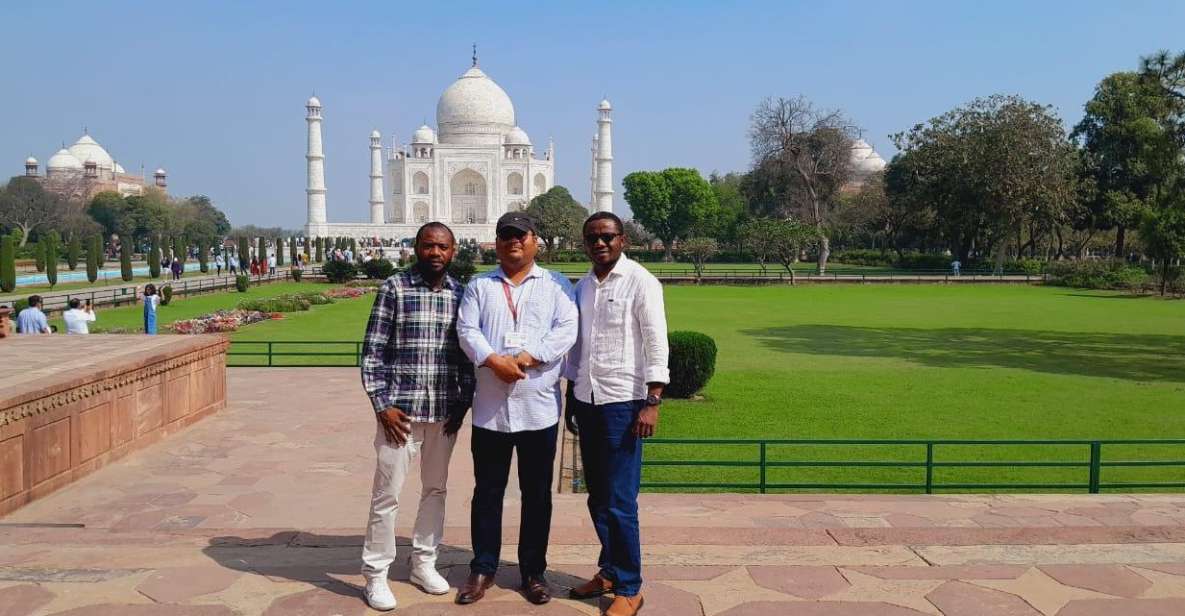 Overnight Taj Mahal Tour From Mumbai With Delhi Sightseeing - Key Points