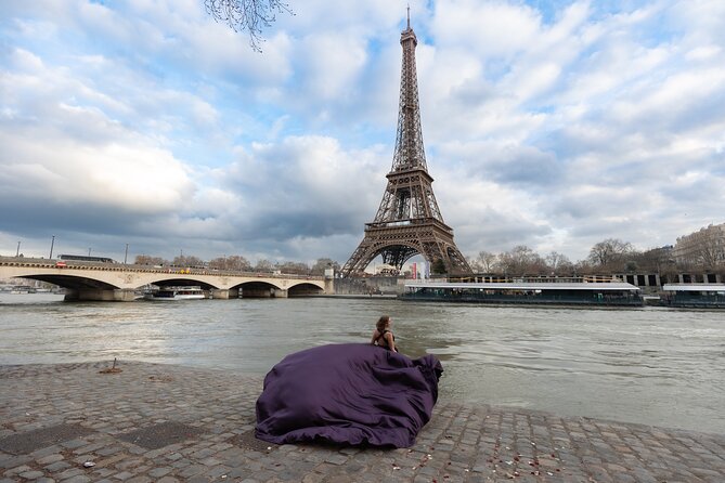Paris: Exclusive Infinity Flying Dress Photoshoot @jonadress - Key Points