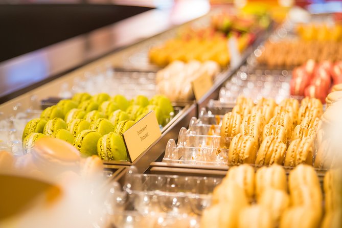Paris Saint-Germain Private Tasting Tour With Chocolate Plus Pastries & Macaron - Key Points