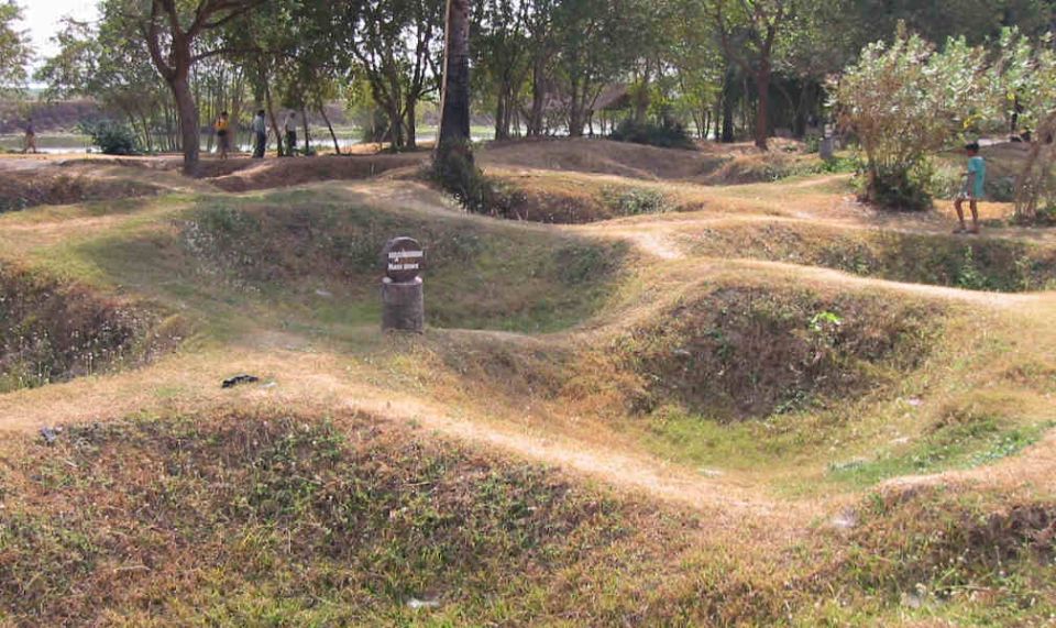 Phnom Penh's Killing Fields: 4-Hour Guided Tour - Experience Highlights