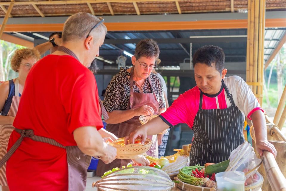 Phuket: Elephant Sanctuary Tour, Cooking Class & Lunch - Key Points