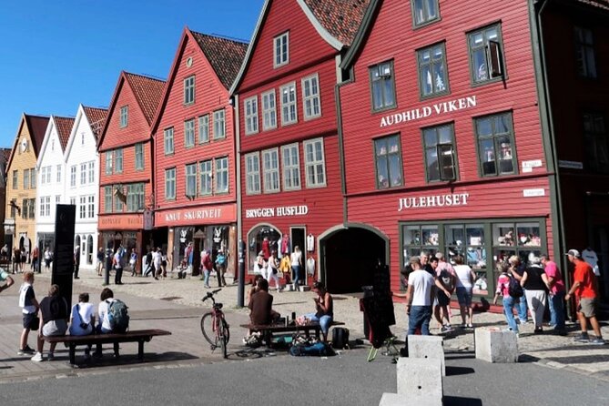 Pocket Bergen A Self-guided Tour to the Unesco Site of Bryggen
