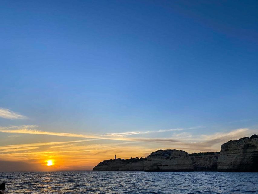 Portimão: Sunset Cruise to Benagil Cave - Key Points