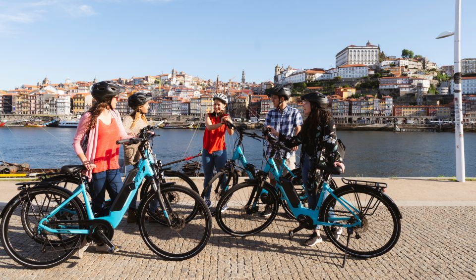 Porto: 3-Hour Old Town and Riverside Bike Guided Tour - Key Points