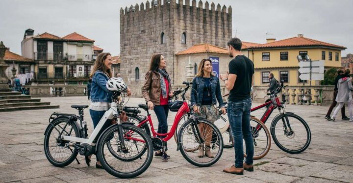 Porto: City Highlights E-Bike Tour - Key Points