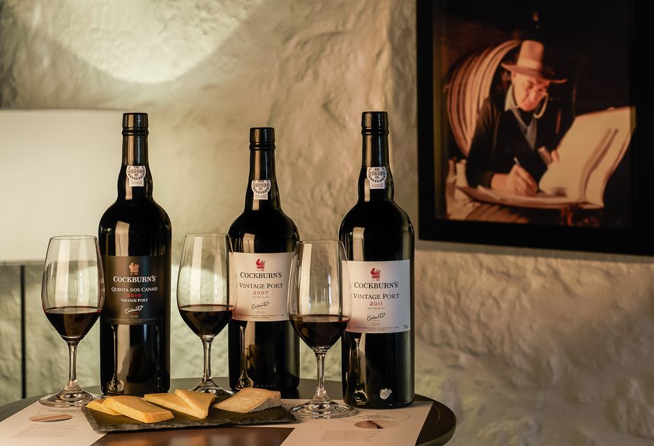 Porto: Cockburn's Port Lodge Tour and Tasting - Key Points