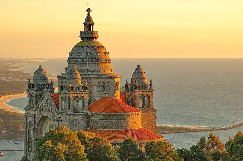 Porto: Day Trip to Santiago De Compostela - Activity Details