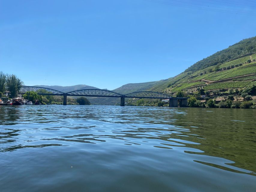 Porto: Douro Valley Private Tour 2 Vineyards & River Cruise - Key Points