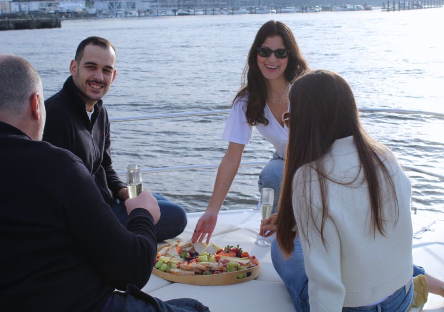 Porto: Premium Private Yatch Cruise With Porto Wine Tasting - Key Points