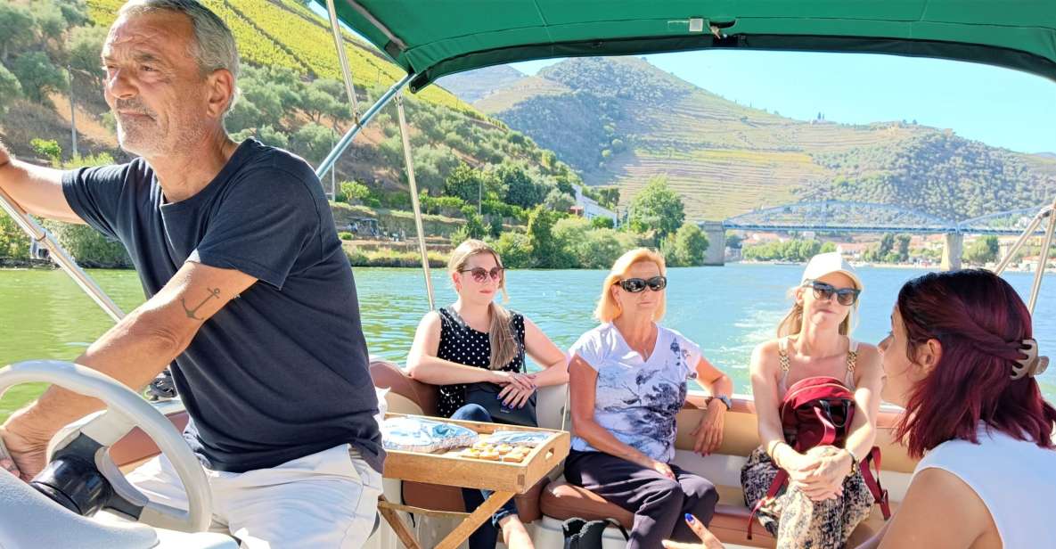 Porto: Private Douro Valley Tour With Port Tasting & Lunch - Key Points