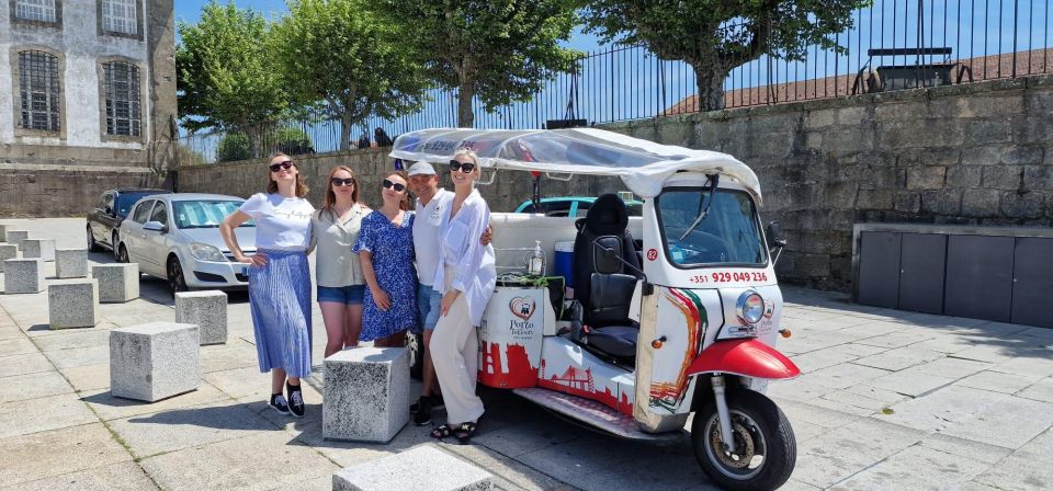 Porto: Tuktuk Tours With Wine Tasting - Key Points