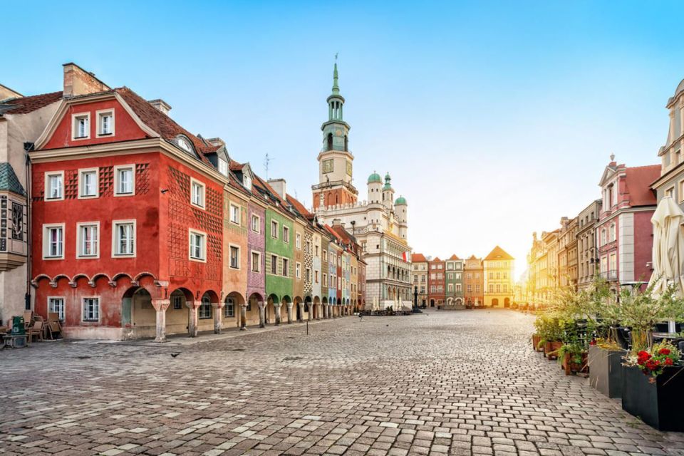 Poznan: Private Airport Transfer To/From the City - Key Points