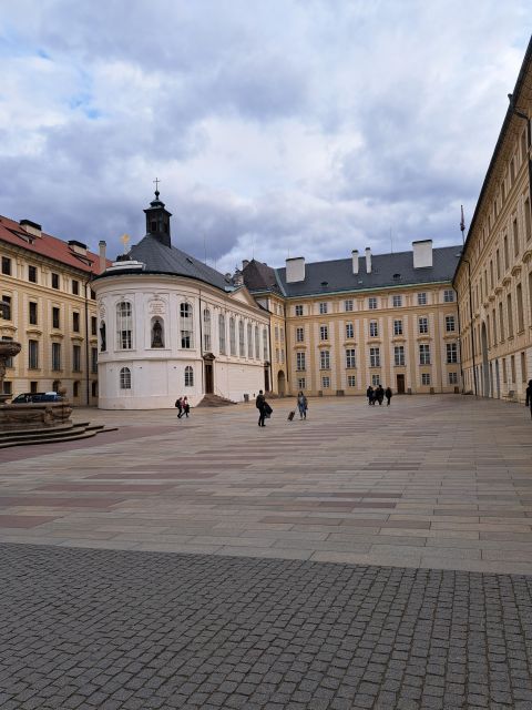 Prague Castle and Interiors, With Entrance - Key Points